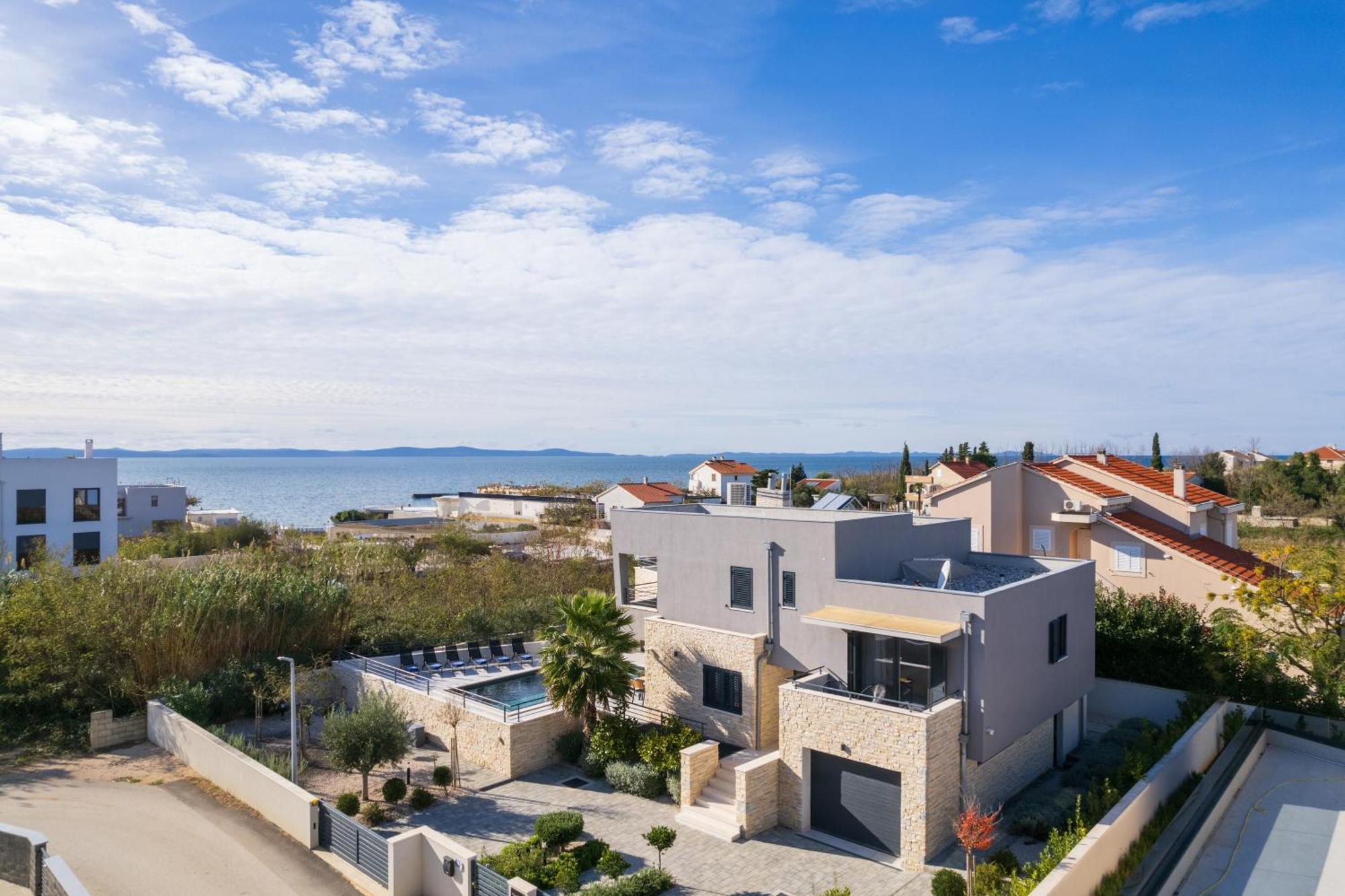 Villa Roca With Heated Pool And Sauna Privlaka  Luaran gambar
