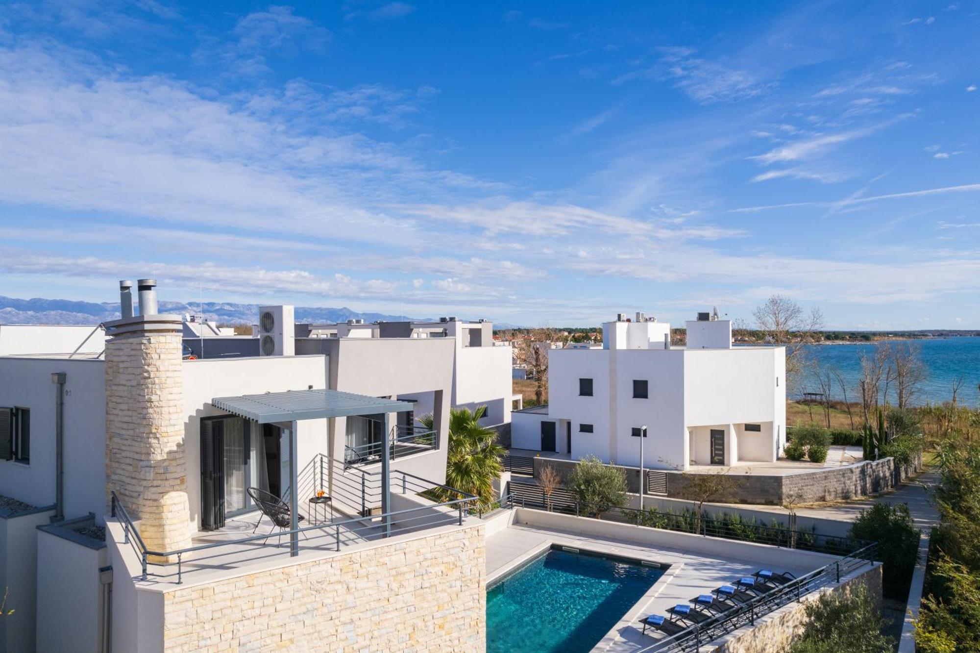 Villa Roca With Heated Pool And Sauna Privlaka  Luaran gambar