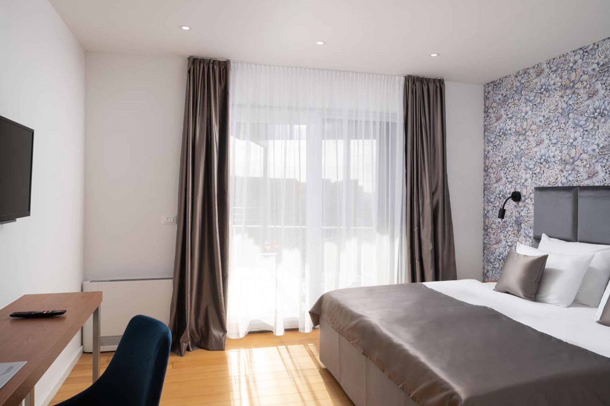 Villa Roca With Heated Pool And Sauna Privlaka  Luaran gambar